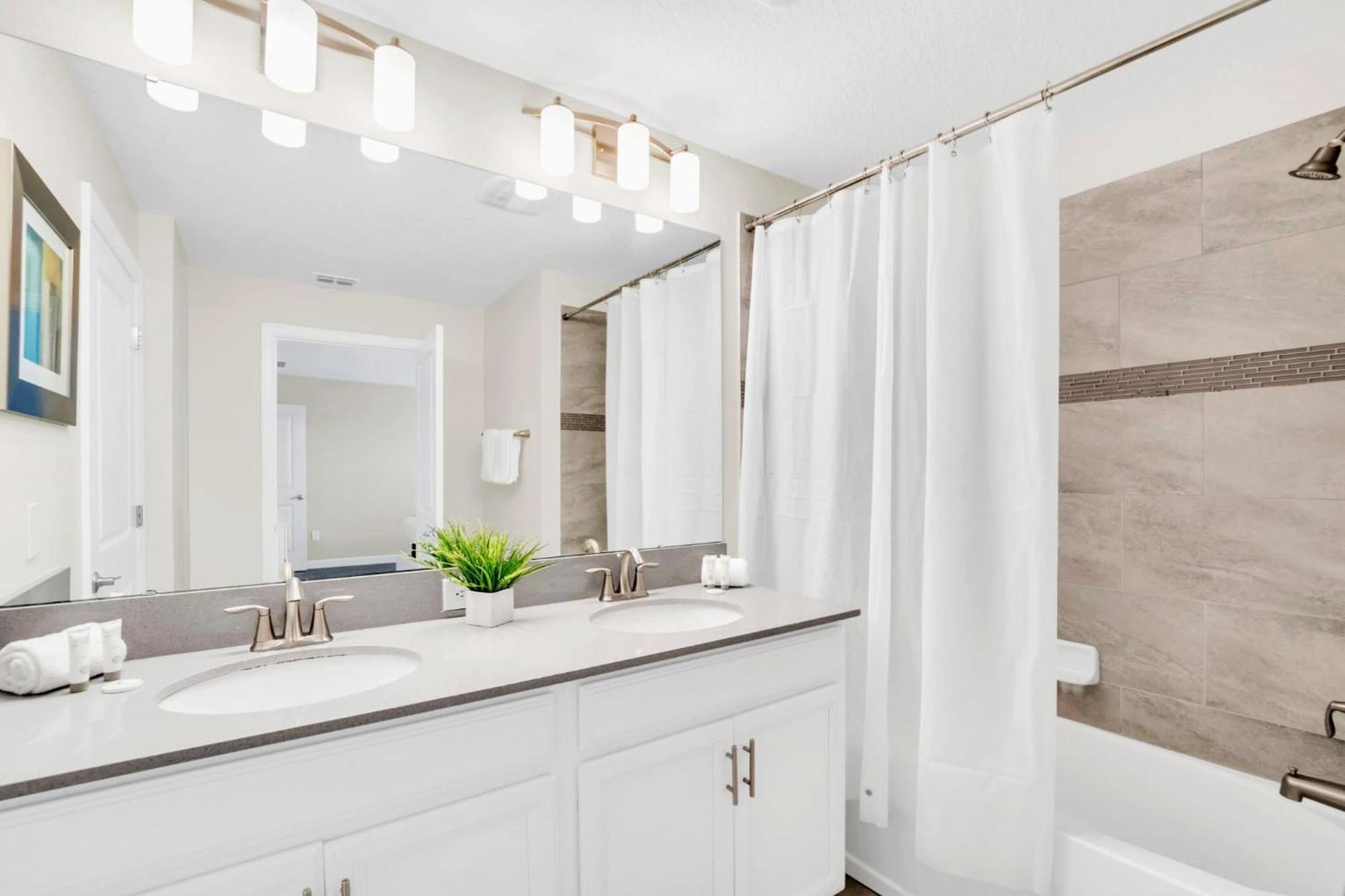 Family Resort - 4Br Home Near Disney - Private Pool, Bbq! Kissimmee Eksteriør billede