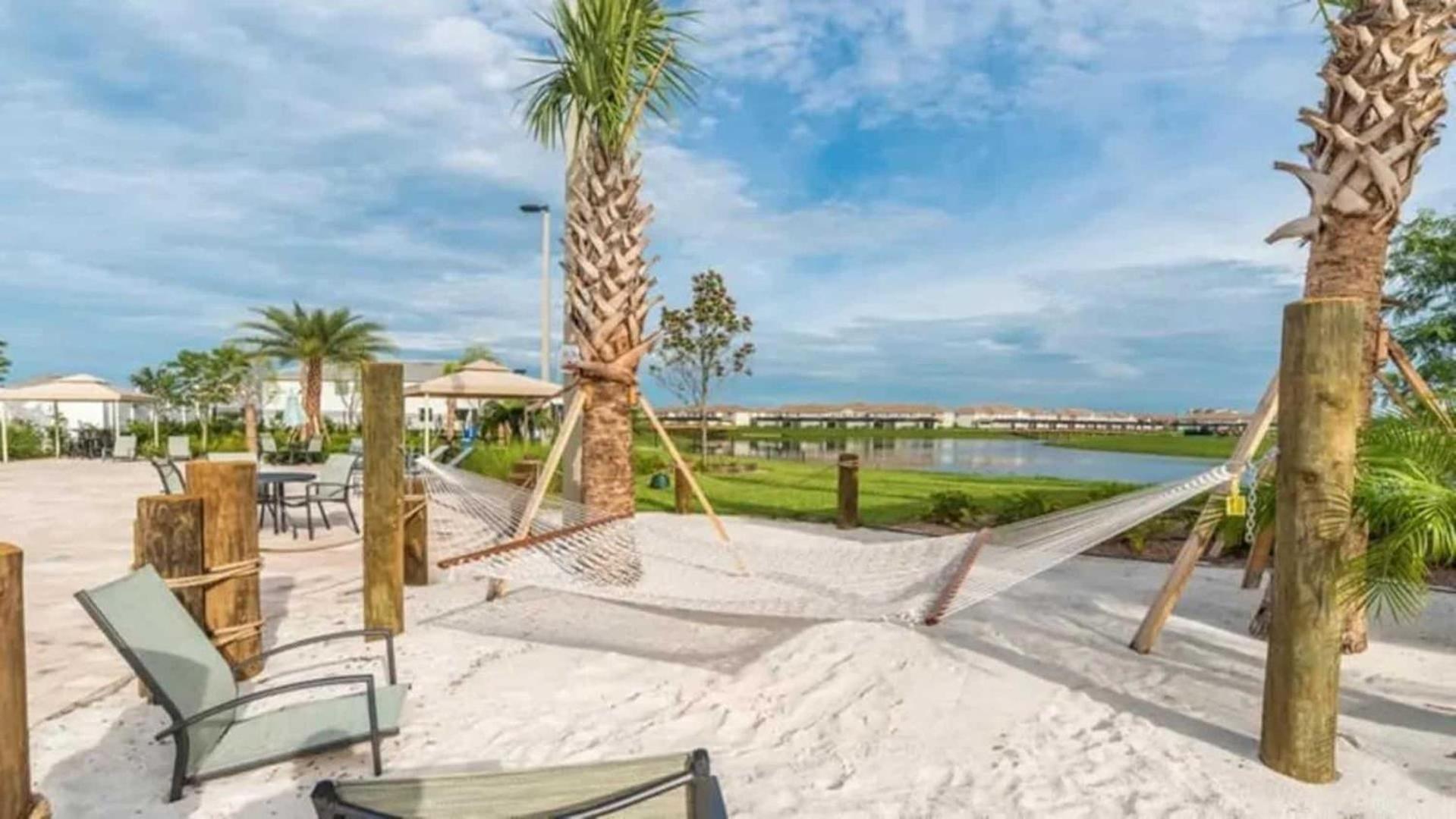 Family Resort - 4Br Home Near Disney - Private Pool, Bbq! Kissimmee Eksteriør billede